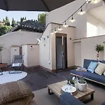 Chezmoihomes Alhambra Boutique Terrace
