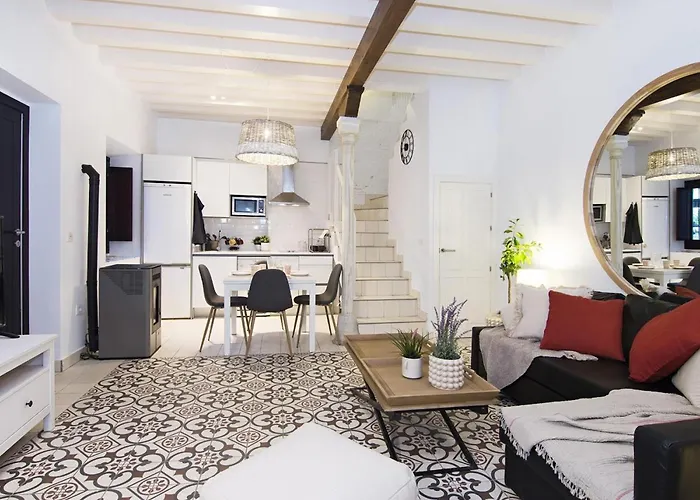 Chezmoihomes Alhambra Boutique Terrace