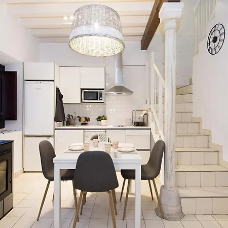 Chezmoihomes Alhambra Boutique Terrace *